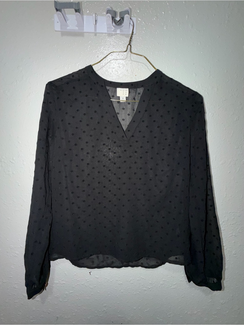 Black Polka Dot V-Neck Long Sleeve Top